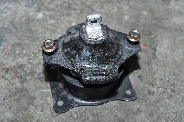 300C ÇIKMA YEDEK PARÇA MOTOR TAKOZU_D42